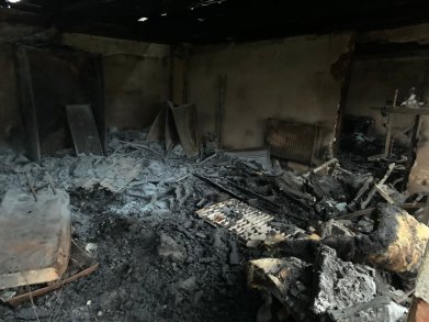 Odbudowa warsztatu Kevina Woelberta